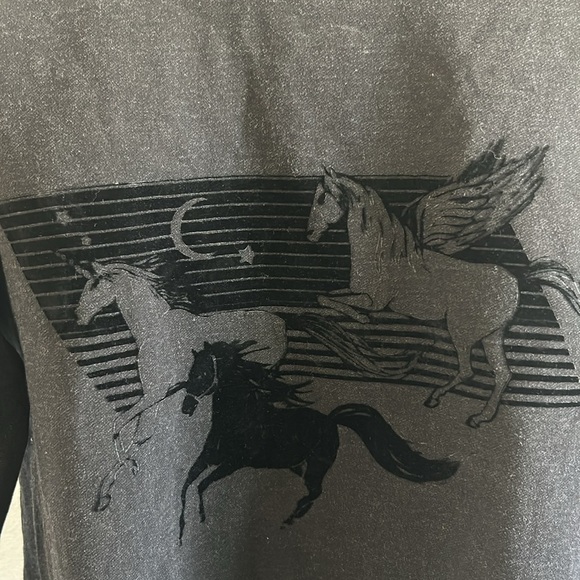 Secret Mission Wild Horses Sweatshirt Black Size Medium - Picture 3 of 7